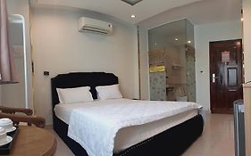 Royalty Hotel